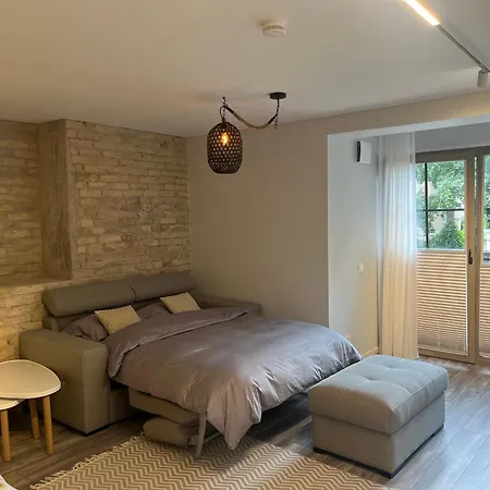 By The Oak Apartman Vilnius